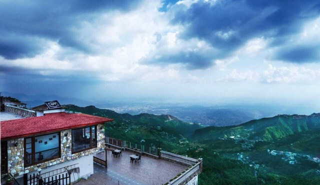 Beautiful hotel The Grand Valley Mussoorie