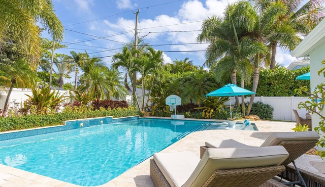 Beautiful Remodeled Pool Home in the Heart of Downtown Delray Beach! in Delray Beach