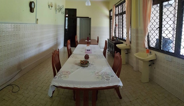 Biggest Villa with Pool in Lumut-Manjung 20000sqft