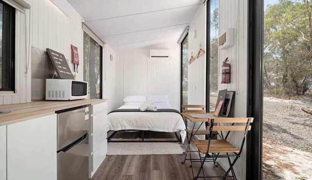 Bilby Park Escape 1 by Tiny Away in Black Range