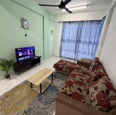 Blissful Breeze 4 ROOMS by EZYHOME MELAKA