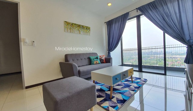 Butterworth 4 Pax Home with View