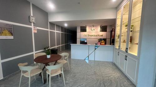 C&CDreamland hotel