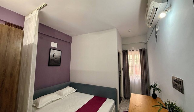 C SUITES Colive 1263 Bren