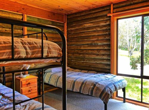 Cabin 2 - Snowy Accommodation