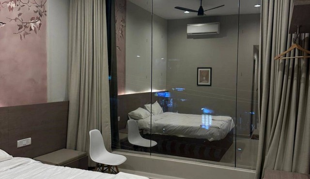 Calicut Restaurant & Rooms