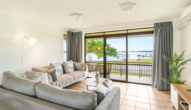 Camawood - Unit 5 Wake Up to Clarence River Views