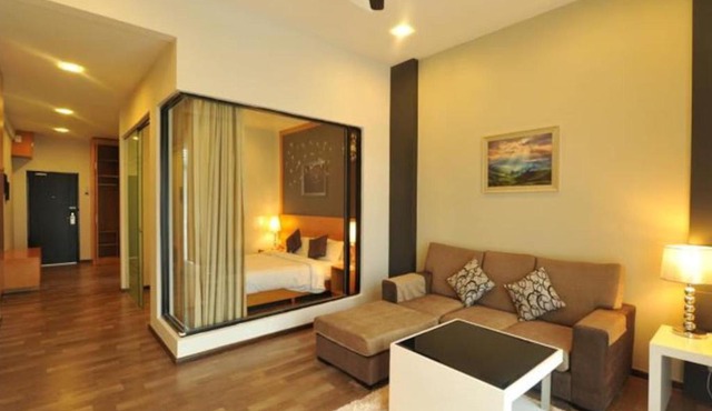 Cameron Nova Highlands Resort I