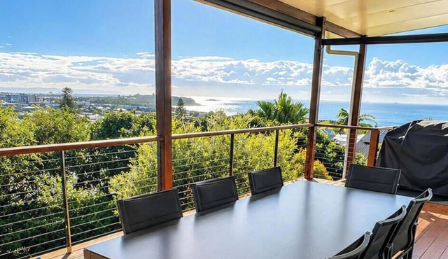 Caves Cottage - gorgeous 180 degree ocean views