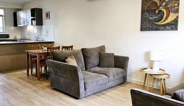 Central Shepparton Apartment 13