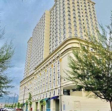Champs Elysees Homestay by Landmark @ Kampar