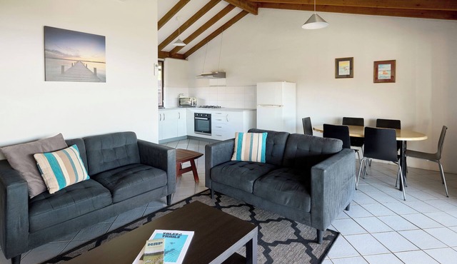 Chandlers Smiths Beach Villas in Yallingup