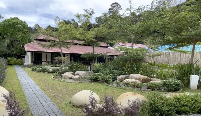 Charis Janda Baik Villas