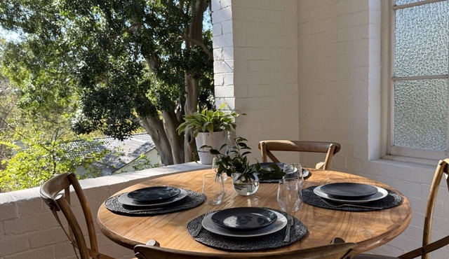 Charming apartment close to everything Sydney has to offer
