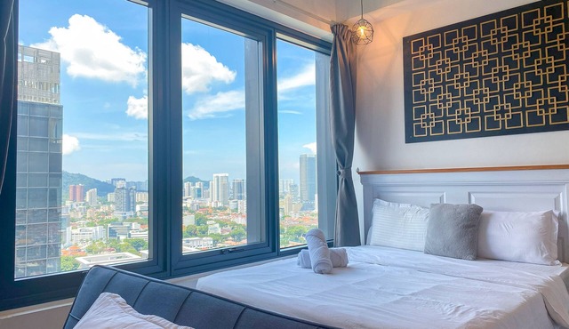 Charming apartment in marvelous George Town with AC