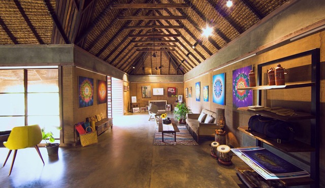 Charming Art Retreat in Karjat - Perfect getaway near the City
