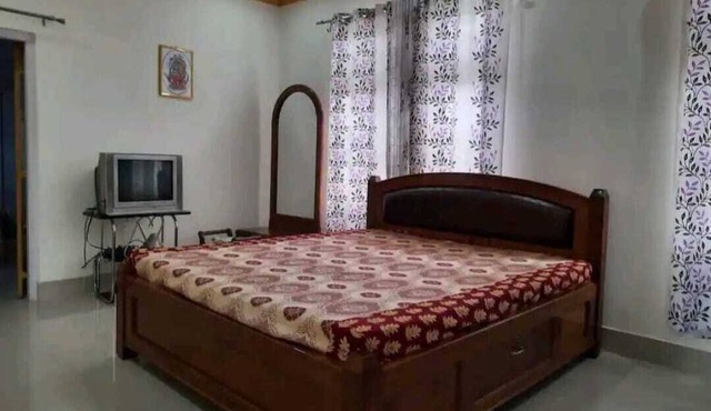 Charming couple friendly house in lovely Nagaon