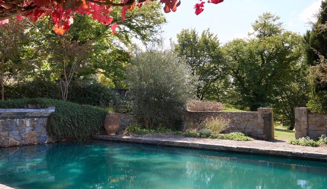 Chisholm Cottage by Contemporary Hotels
