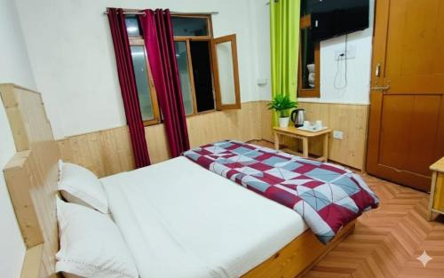 CL Villa Manali