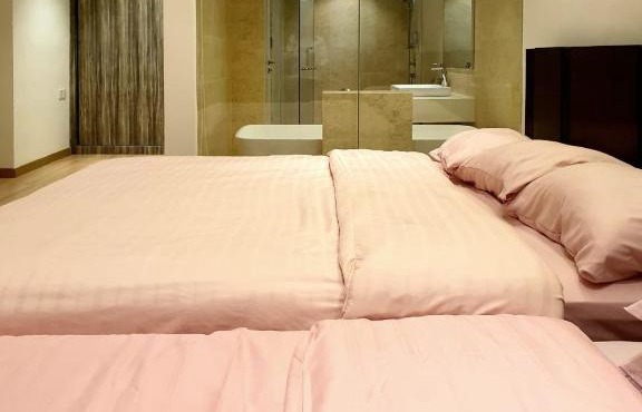Classic & Comfy 2 Bedroom Condo Georgetown 温馨爵士双房公寓