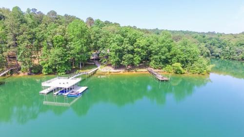 Clear Creek Escape - Double Decker Dock, New Green Fishing Lights! in Jasper