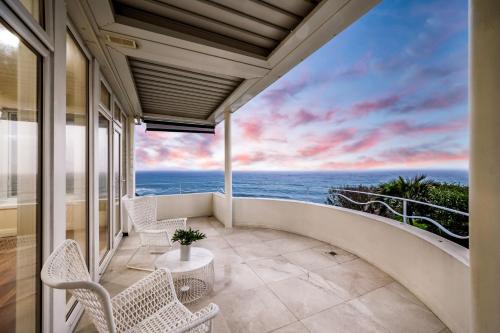 Coastal Dream BeachFront Oasis