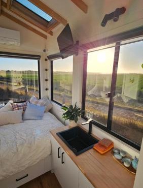 Coastal Haven Tiny Home - Port Fairy Tiny Homes in Killarney