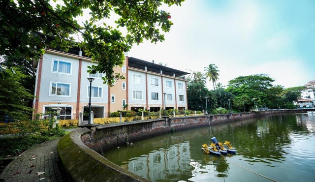 Coastal Pearl Hotel Miramar Lakeview