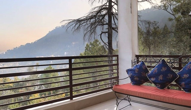 Colonel's Villa Bhimtal, Uttarakhand in Bhimtal