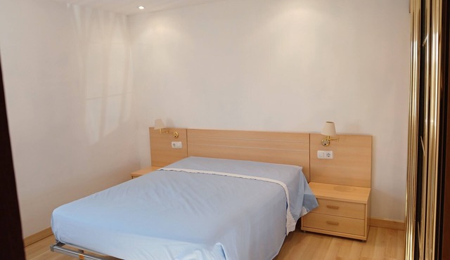 Comfortable rooms with bathroom (suite) in a typical Spanish village in Morriondo