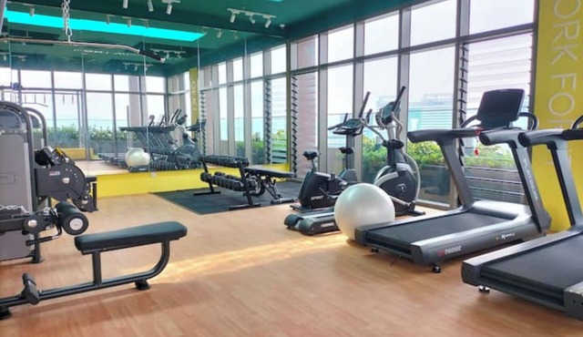 Condo with sky pool and fitness room @ KL Sentral