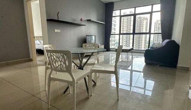 Conezion, pool view high floor, beside ioi city mall, opposite hospital serdang, beside Uniteen and UPM, Putrajaya