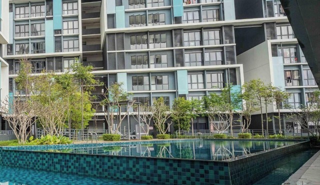 Core Soho Suites Sepang by The Stay Hub