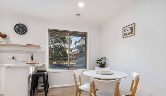 Cosy & Convenient - Firepit & Pet Friendly