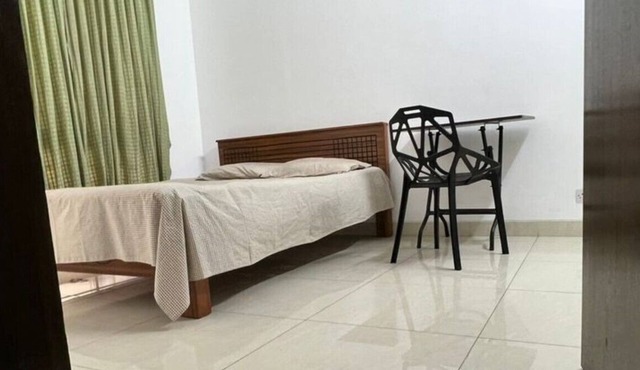 Cozy 2 Bed Apartment in Nurerchala
