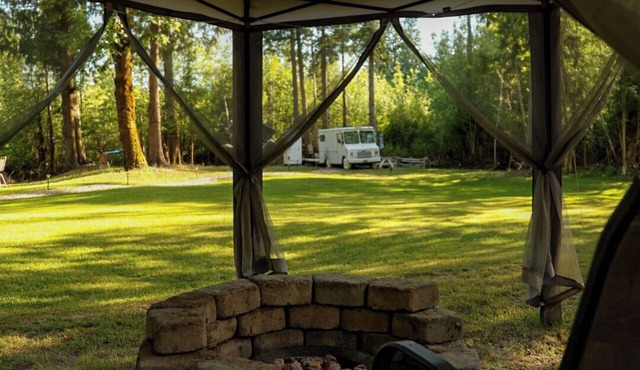 Cozy Converted Bread Truck, 5 Private Wooded Acres in Olympia