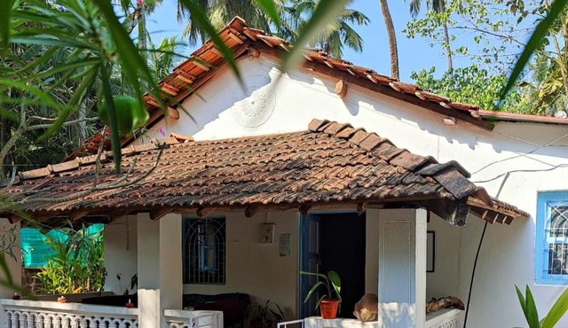Cozy House with big garden