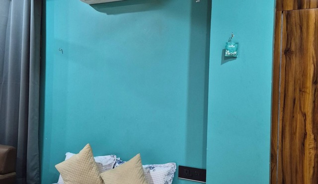Cozy Roost, quiet place