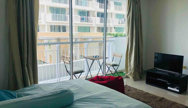 Cozy Studio Condo near The Curve & IKEA Damansara