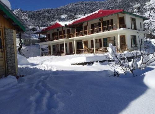 Dayara bugyal sarai