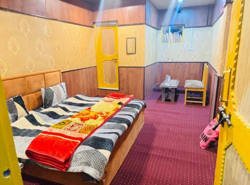 Delight home stay gulmarg