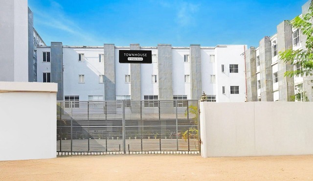 DeluxeHotel Kamla Inn 2