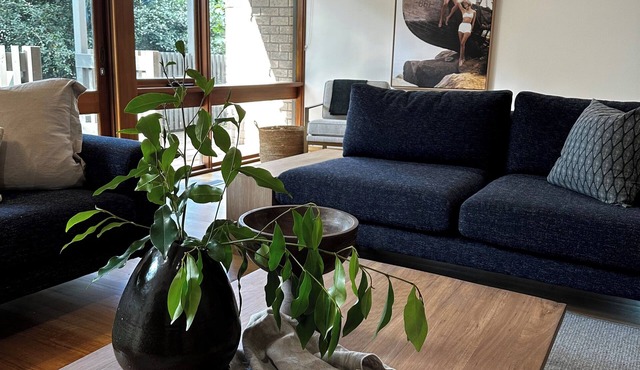 Designer home surrounded by beautiful garden- secure parking, remote check in