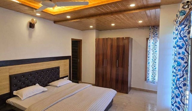 Dharvi Kasauli Heavens