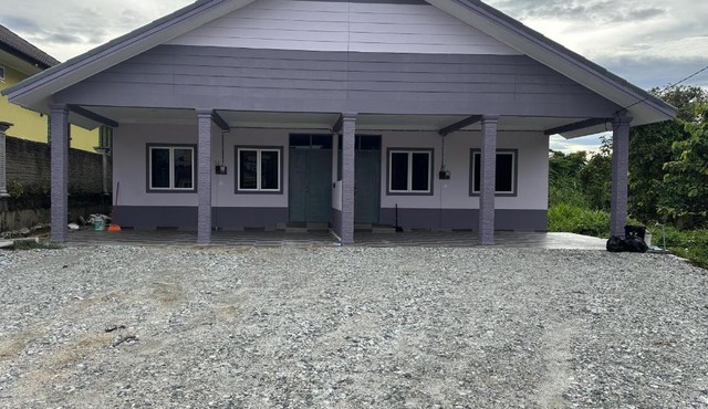 DHIA HOMESTAY