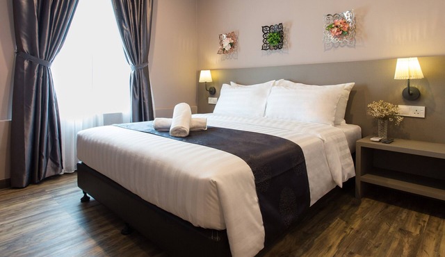 DK Hotel