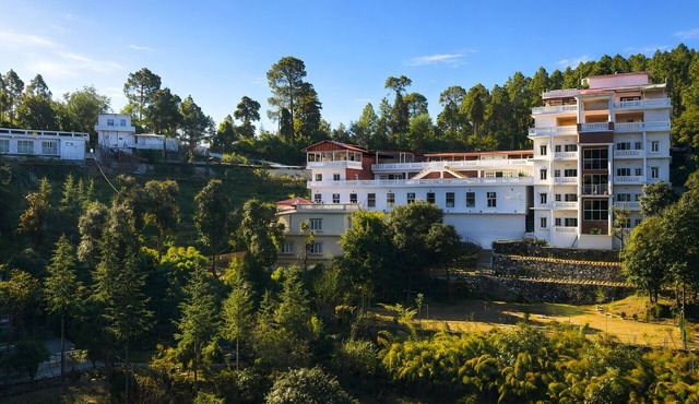DLS Tehri Club Resort