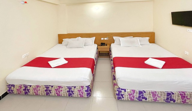 Dream Guest Inn - Double Bed - AC