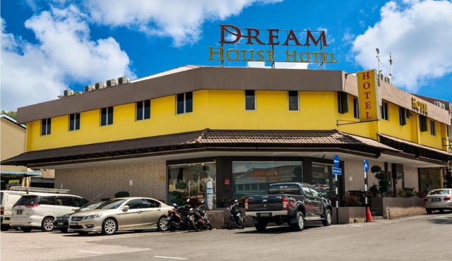 Dream House Hotel