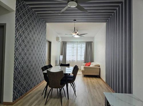 E! Best Apartment